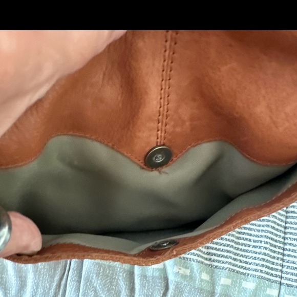 American Leather Co Liberty Tote - Picture 6 of 6